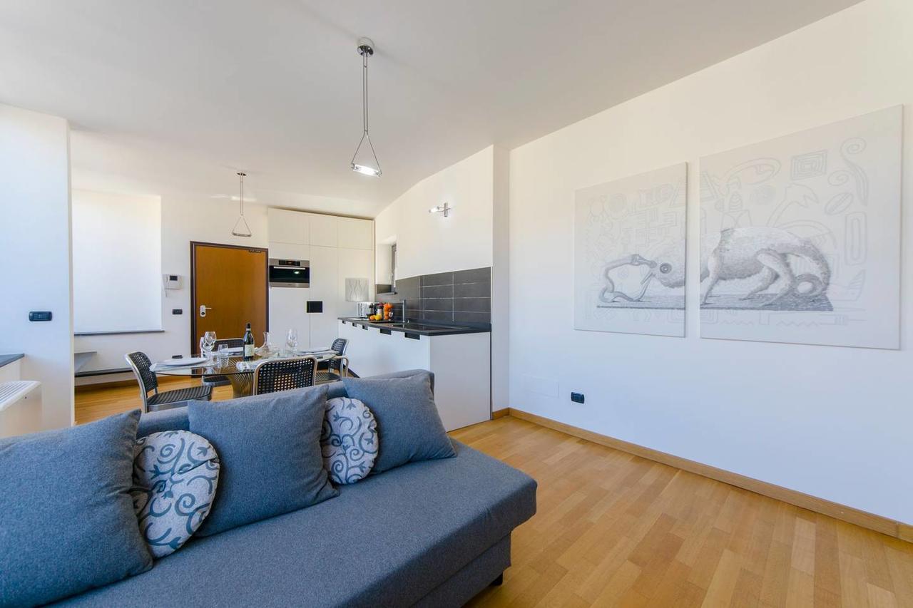 Altido Modern Flat Next To Acquario Apartment Genoa Exterior photo